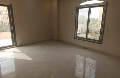 Apartment - 3 Bedrooms - 2 Bathrooms for rent in Leila Mourad St. - El Yasmeen 5 - El Yasmeen - New Cairo City - Cairo
