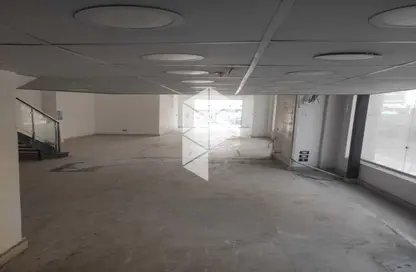 محل تجاري - استوديو - 2 حمامات للايجار في مول ساوث جيت - شارع التسعين الجنوبي - التجمع الخامس - مدينة القاهرة الجديدة - القاهرة