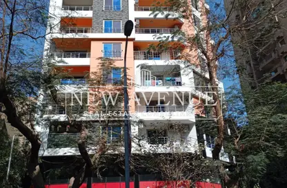 Retail - Studio - 2 Bathrooms for rent in Mosadak St. - Dokki - Giza