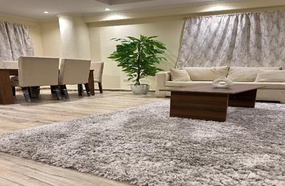 Apartment - 2 Bedrooms - 1 Bathroom for rent in Al Sharq Al Taamin - 5th Settlement Compounds - The 5th Settlement - New Cairo City - Cairo