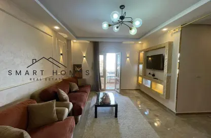 Apartment - 3 Bedrooms - 1 Bathroom for rent in 10th District - Sheikh Zayed City - Giza Apartment - 3 Bedrooms - 1 Bathroom for rent in 10th District - Sheikh Zayed City - Giza