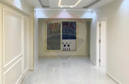 Apartment - 3 Bedrooms - 2 Bathrooms for sale in Saba Basha - Hay Sharq - Alexandria