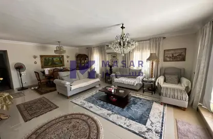 Apartment - 3 Bedrooms - 2 Bathrooms for sale in Orouba Axis - Area A - Ganoob El Acadimia - New Cairo City - Cairo