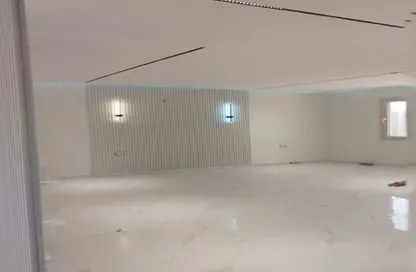 Apartment - 3 Bedrooms - 2 Bathrooms for rent in 7th District - Sheikh Zayed City - Giza