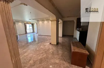 Apartment - 4 Bedrooms - 3 Bathrooms for sale in Taj City - 5th Settlement Compounds - The 5th Settlement - New Cairo City - Cairo