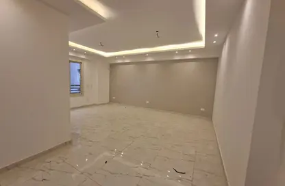 Apartment - 2 Bedrooms - 2 Bathrooms for sale in Shehab St. - Mohandessin - Giza