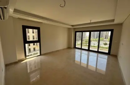 Apartment - 3 Bedrooms - 3 Bathrooms for sale in Park Side Residence - Zed Towers - Sheikh Zayed Compounds - Sheikh Zayed City - Giza