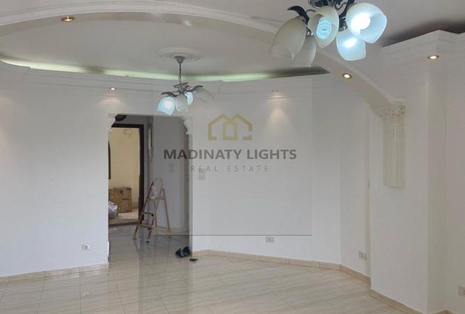 8067981 - Property Image 2