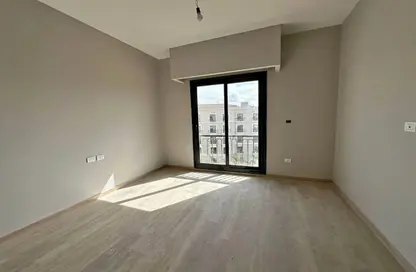 Apartment - 4 Bedrooms - 3 Bathrooms for sale in Village West - Sheikh Zayed Compounds - Sheikh Zayed City - Giza