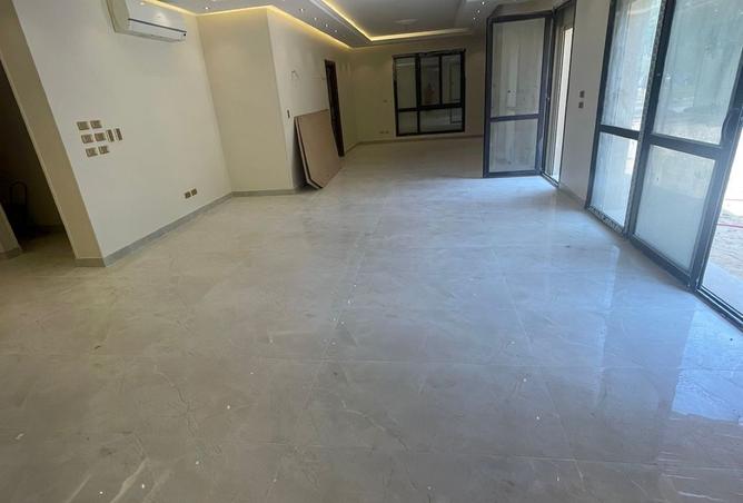 8558912 - Property Image 2