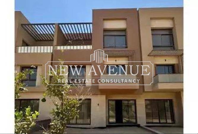 8436012 - Property Image 2