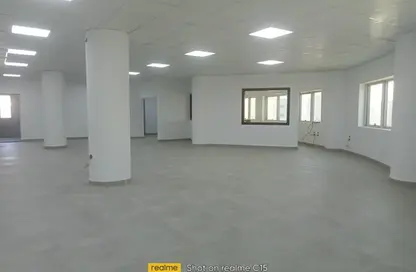 طابق كامل - استوديو - 2 حمامات للايجار في المنطقة الصناعية - كمبوندات التجمع الخامس - التجمع الخامس - مدينة القاهرة الجديدة - القاهرة