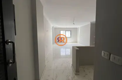 شقة - 3 غرف نوم - 3 حمامات للبيع في وان قطامية - كمبوندات القطامية - القطامية - مدينة القاهرة الجديدة - القاهرة