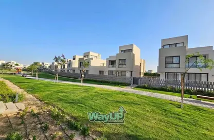 فيلا - 4 غرف نوم - 4 حمامات للبيع في كمبوند البروج - كمبوندات الشروق - مدينة الشروق - القاهرة