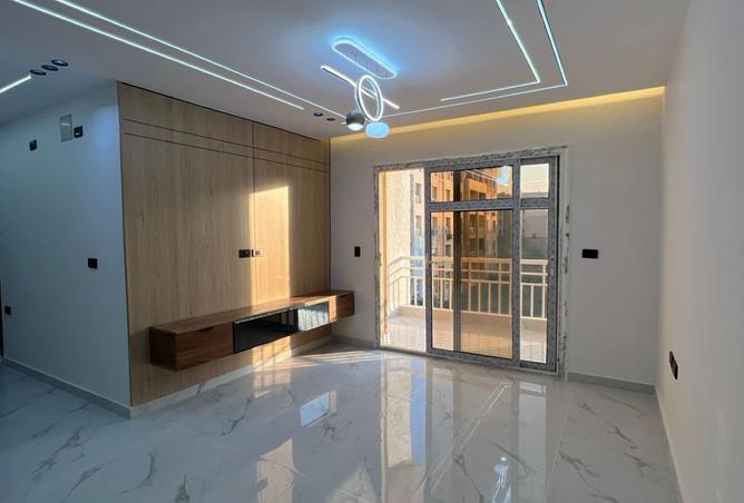 8383841 - Property Image 2