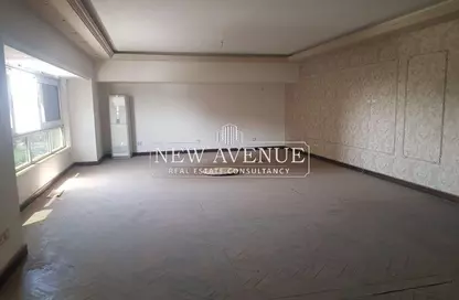 Office Space - Studio - 2 Bathrooms for rent in Almaza Square - Almazah - Heliopolis - Masr El Gedida - Cairo