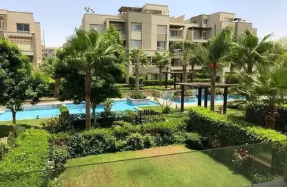 Apartment - 2 Bedrooms - 2 Bathrooms for sale in Swan Lake Residence - 5th Settlement Compounds - The 5th Settlement - New Cairo City - Cairo