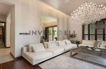 Apartment - 4 Bedrooms - 4 Bathrooms for sale in Lake View Residence - 5th Settlement Compounds - The 5th Settlement - New Cairo City - Cairo