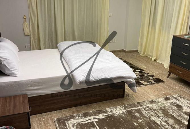 8233465 - Property Image 3