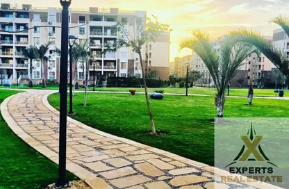 Apartment - 2 Bedrooms - 2 Bathrooms for sale in Madinaty - Cairo