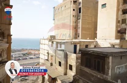Apartment - 3 Bedrooms - 1 Bathroom for sale in Ismail Eid St. - Cleopatra - Hay Sharq - Alexandria