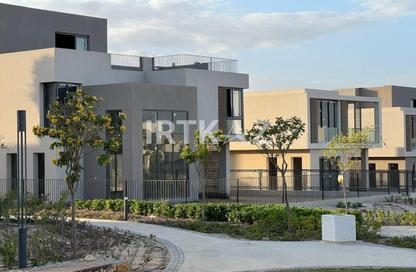 Apartment - 2 Bedrooms - 3 Bathrooms for sale in Sodic East - 6th District - New Heliopolis - Cairo