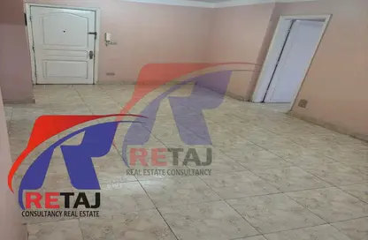 Apartment - 2 Bedrooms - 1 Bathroom for rent in Ahmed Al Zomor St. - 8th Zone - Nasr City - Cairo