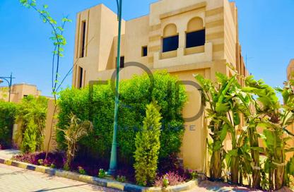 Villa - 6 Bedrooms - 6 Bathrooms for sale in Al Haya - Ext North Inves Area - New Cairo City - Cairo