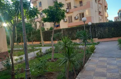 شقة - 4 غرف نوم - 3 حمامات للايجار في اوبرا سيتي - الحي السادس - الشيخ زايد - الجيزة