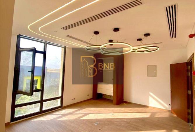 8202260 - Property Image 2