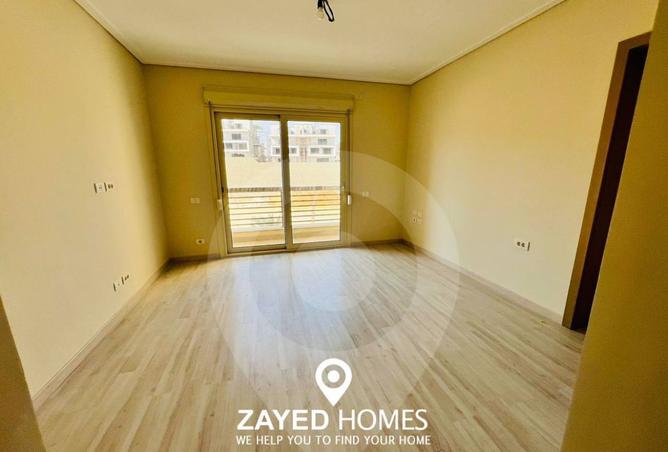 8186075 - Property Image 3