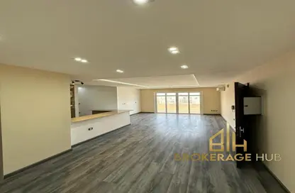 Apartment - 3 Bedrooms - 3 Bathrooms for sale in The Residences - Hyde Park - New Cairo City - Cairo