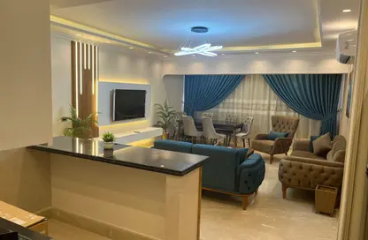 شقة - 3 غرف نوم - 3 حمامات للايجار في شارع عمارات ميلسا - مساكن المهندسين - مدينة نصر - القاهرة