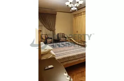 شقة - 2 غرف نوم - 3 حمامات للايجار في شارع احمد راغب - جاردن سيتي - القاهرة