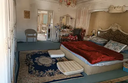 Duplex - 4 Bedrooms - 3 Bathrooms for sale in Fareed Semeika St. - El Hegaz Square - El Nozha - Cairo