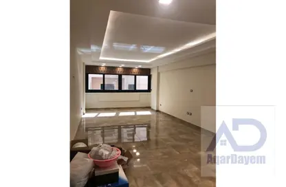 Apartment - 3 Bedrooms - 1 Bathroom for sale in 6th Area East - Shorouk City - Cairo