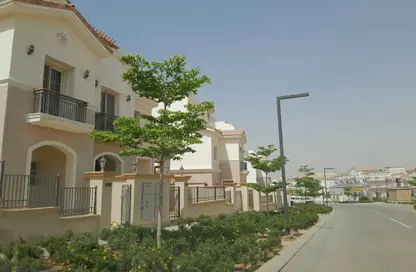 منزل مزدوج - 4 غرف نوم - 4 حمامات للبيع في فورتين جولف ريزيدنس - اب تاون كايرو - المقطم - القاهرة