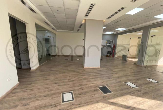 8526930 - Property Image 3