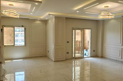Apartment - 3 Bedrooms - 2 Bathrooms for sale in Taha Hussein St. - 9th District - Obour City - Qalyubia