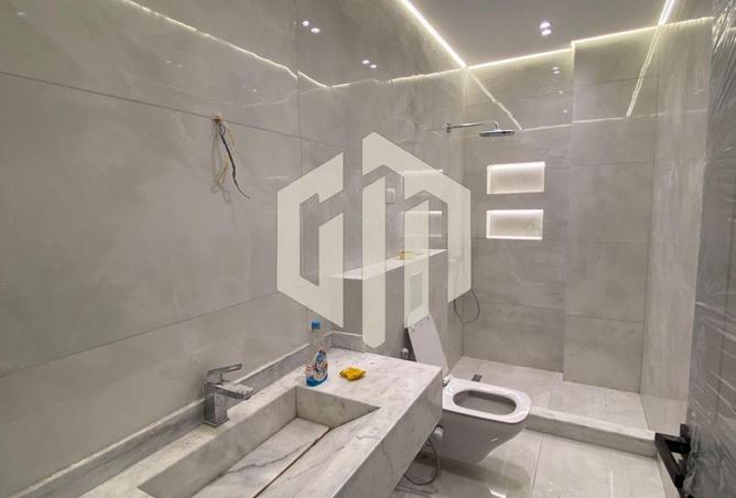 8082452 - Property Image 2