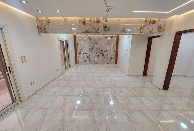 8188648 - Property Image 2