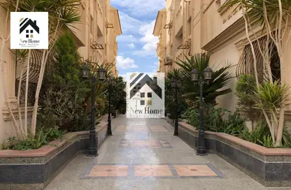 Penthouse - 4 Bedrooms - 3 Bathrooms for sale in South Investors Area - New Cairo City - Cairo
