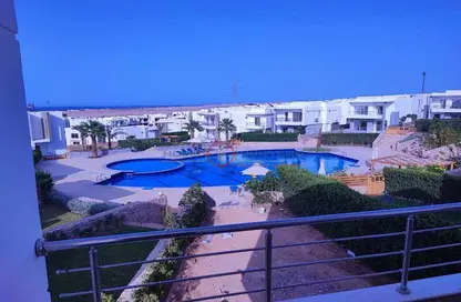 Villa - 3 Bedrooms - 3 Bathrooms for sale in Magawish Resort - Hurghada Resorts - Hurghada - Red Sea