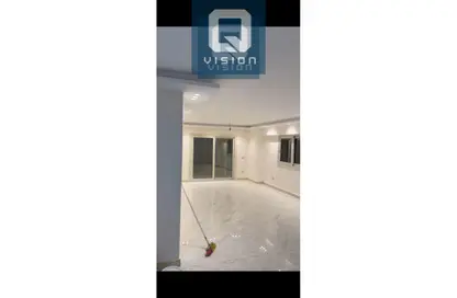 Apartment - 3 Bedrooms - 2 Bathrooms for rent in 2nd Sector - Zahraa El Maadi - Hay El Maadi - Cairo