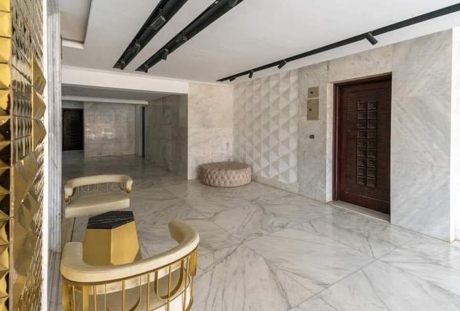 8520989 - Property Image 2