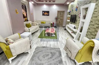 Apartment - 3 Bedrooms - 2 Bathrooms for sale in South Lotus - El Lotus - New Cairo City - Cairo