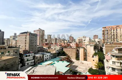 شقة - 4 غرف نوم - 1 حمام للبيع في شارع ابن نوفل - سيدي جابر - حي شرق - الاسكندرية