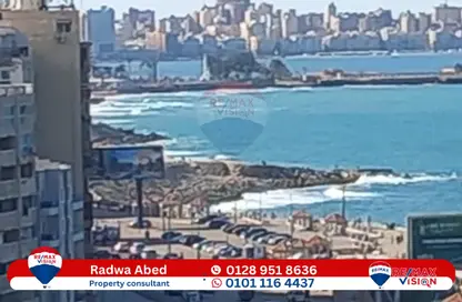 شقة - 3 غرف نوم - 2 حمامات للبيع في سبورتنج - حي شرق - الاسكندرية