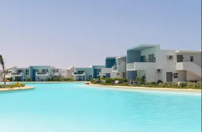 Chalet - 2 Bedrooms - 2 Bathrooms for sale in Naia bay - Ras Al Hekma - North Coast