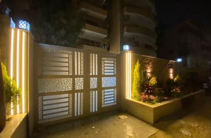 Duplex - 5 Bedrooms - 3 Bathrooms for sale in Gate 4 - Mena - Hadayek El Ahram - Giza